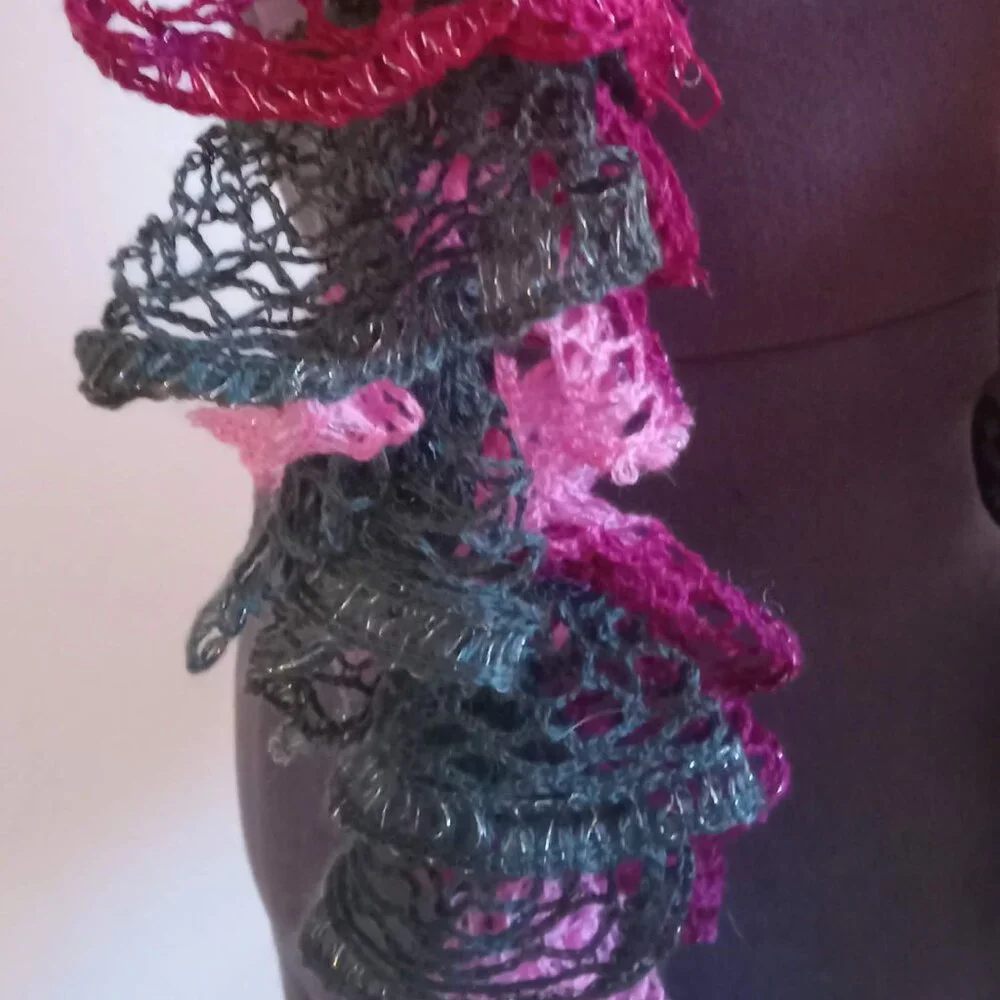 Pink & Green Ruffle Sparkle Scarf‎